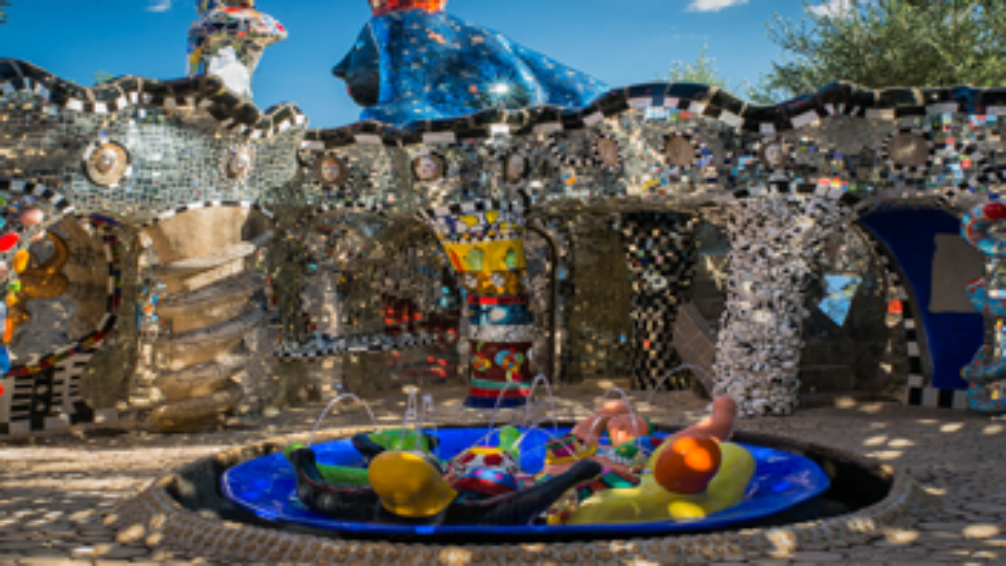 Tarot-Garden-in-Capalbio