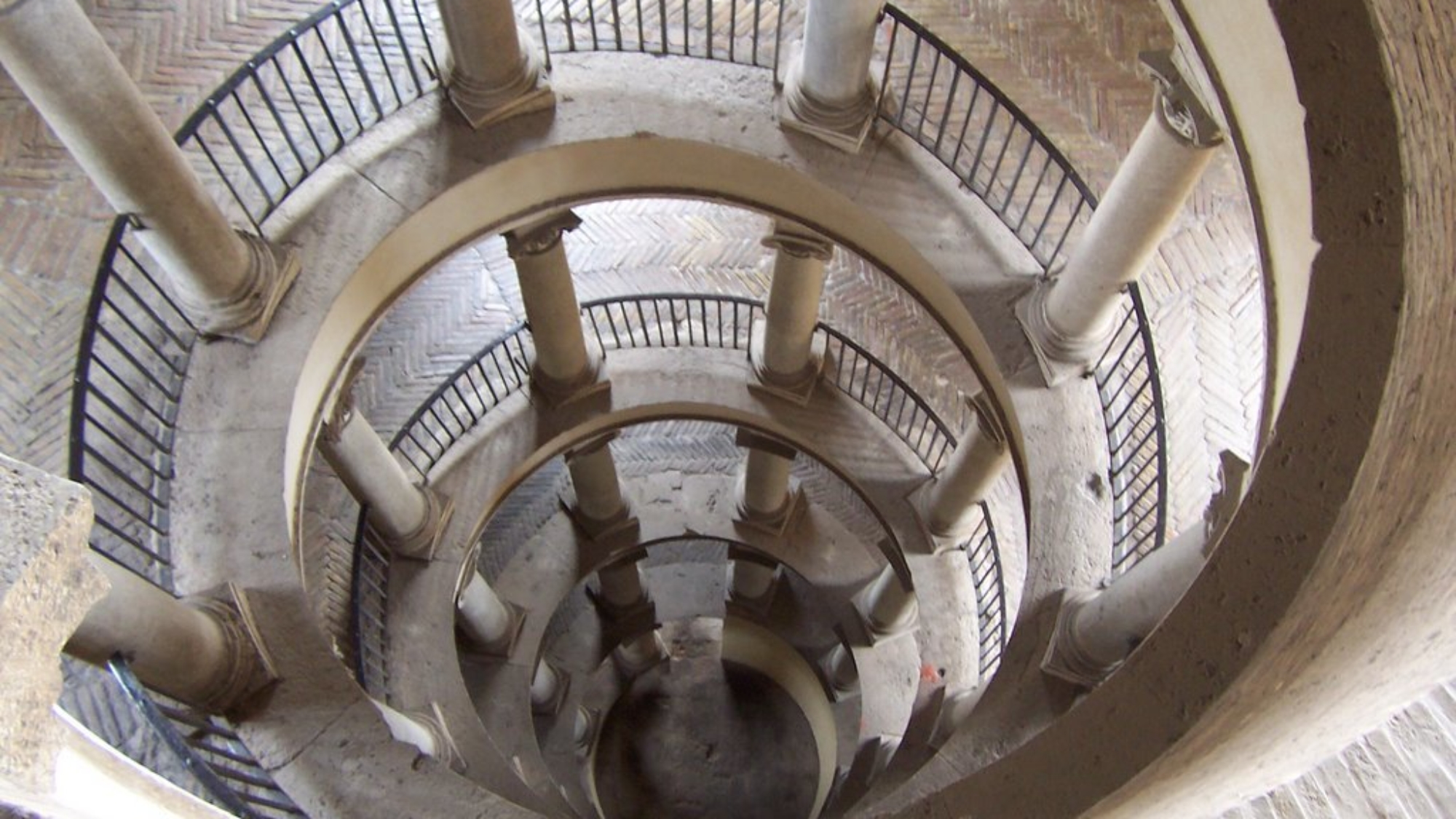 vatican-stair