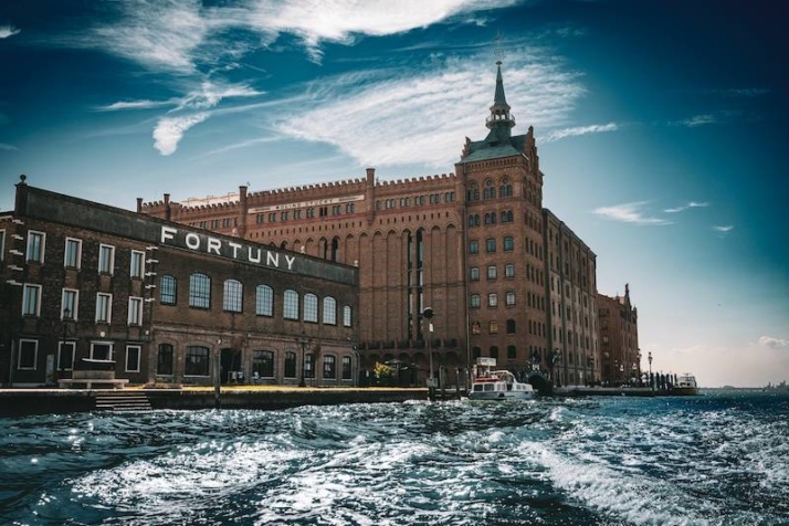 palazzo fortuny venice