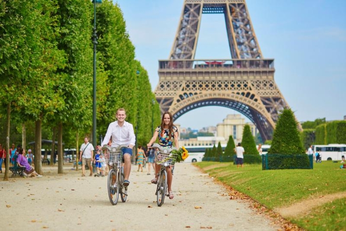 paris by bike